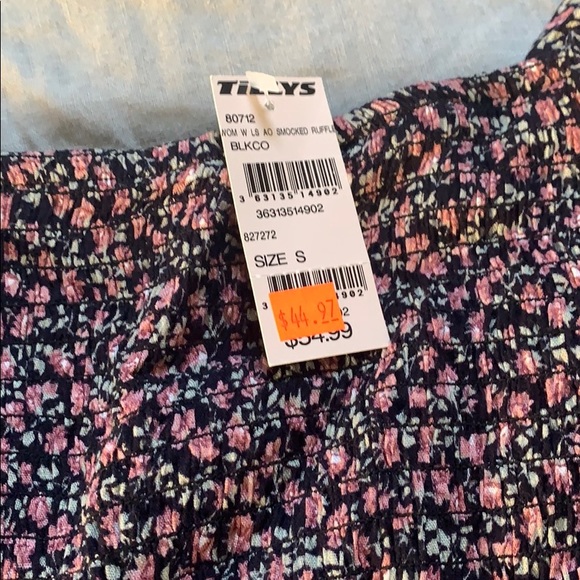 floral dress! - Picture 2 of 4